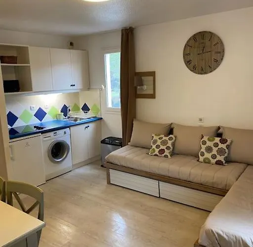 Апартаменты De Tennis Piscine Aire De Jeux *