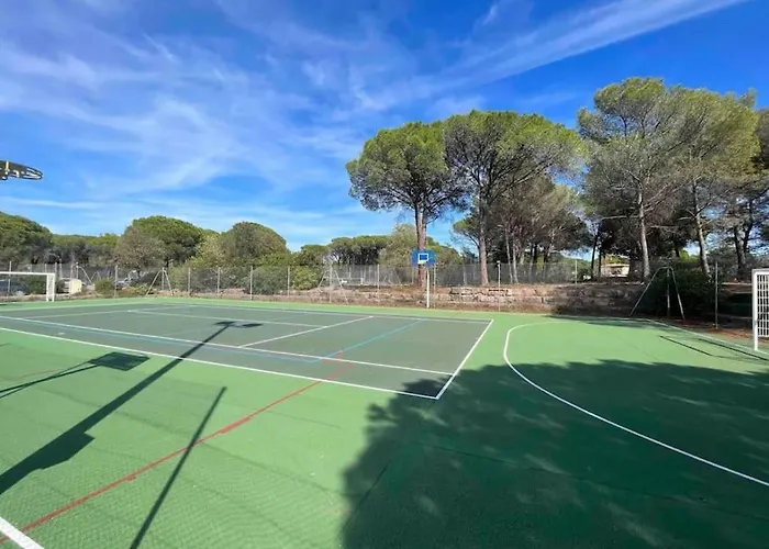 Apartment De Tennis Piscine Aire De Jeux Saint-Raphaël